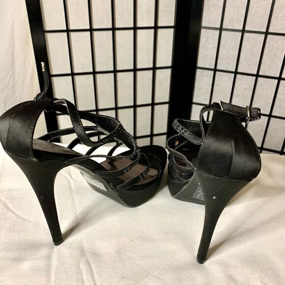 Forever 21 black strappy embellished heel platform Sz US 8 - Picture 3 of 5